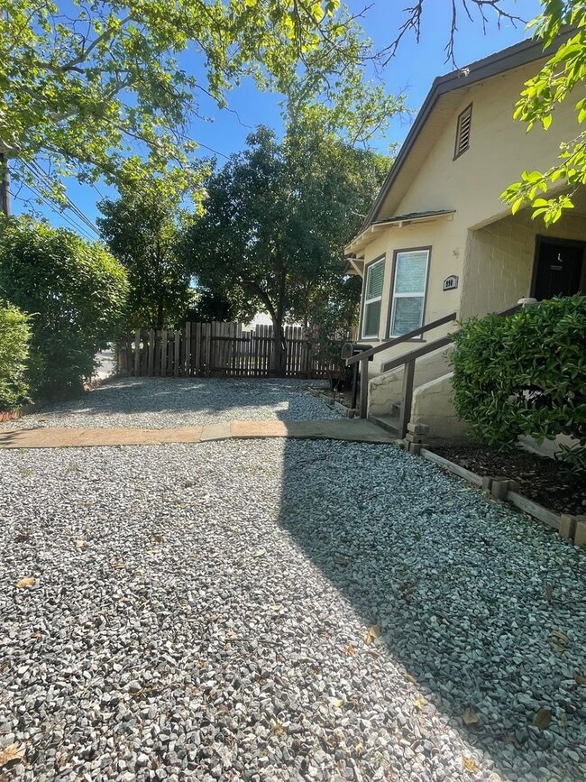 Photo - CHARMING 2 BED 1 BATH VICTORIAN HOME