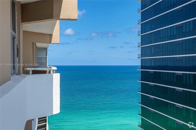 Building Photo - 1980 S Ocean Dr Unit 22A Rental