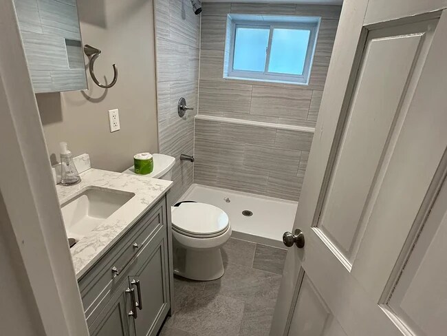 Photo - 63 Burnham St Unidad 63 Burnham Apt C