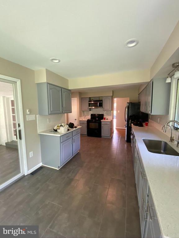 Photo - 809 N Ashton St