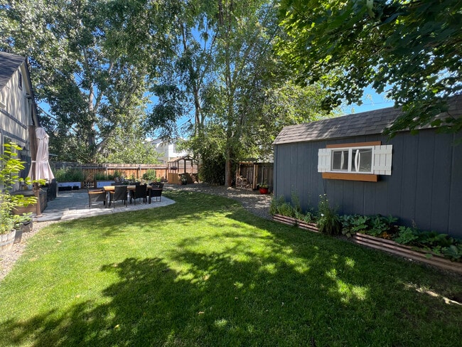 Photo - 2216 S Longmont Ave