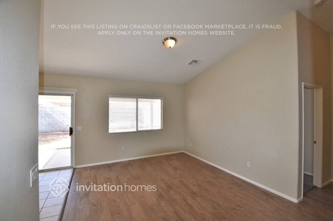 Photo - 16168 W Sherman St