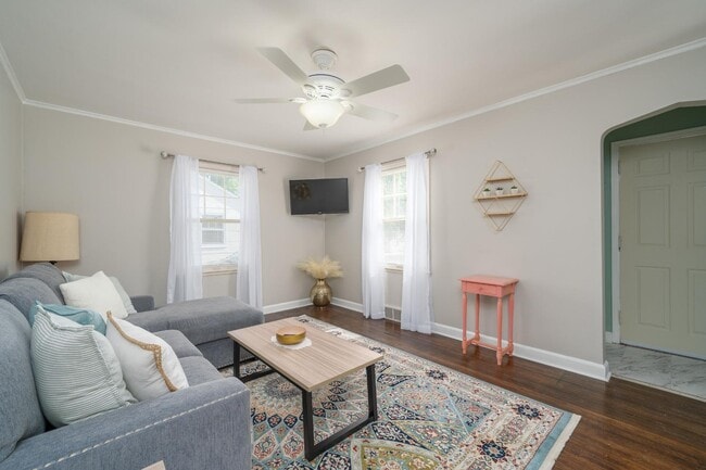 Photo - 1219 S Glendale Ave