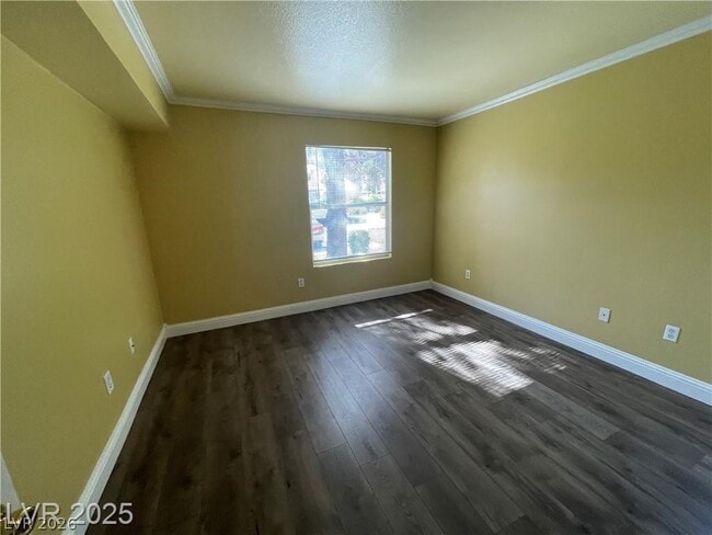 Building Photo - 1150 N Buffalo Dr Unit 1041