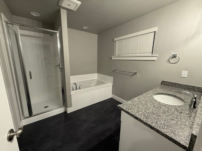 Photo - 2255 S 1120 W