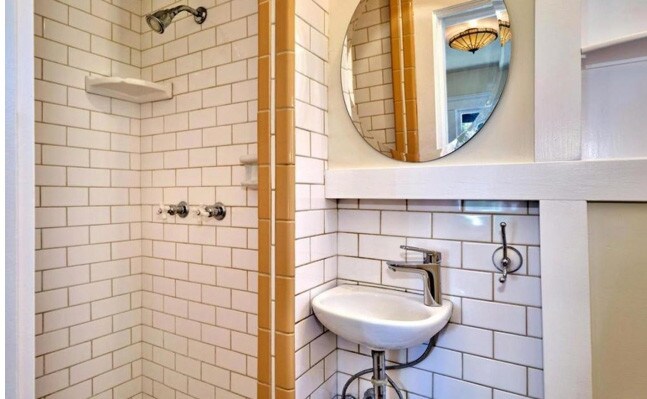 Bathroom - 847 S Los Robles Ave