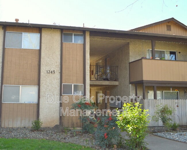 Building Photo - 1245 Esplanade Unit Apt. #1