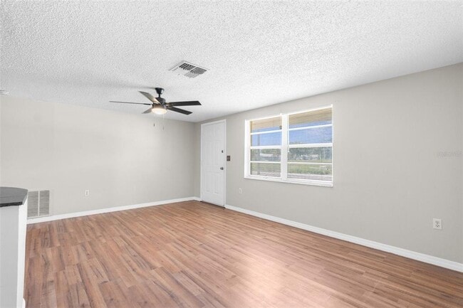 Photo - 11902 Oceanside Dr