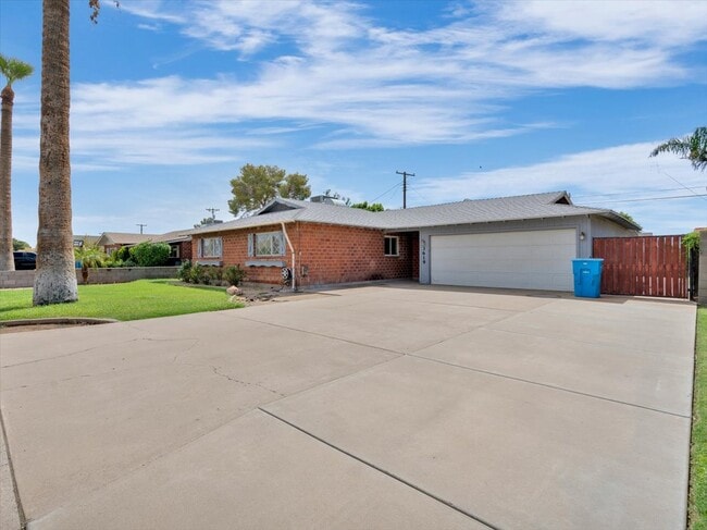 Photo - 3619 W Stella Ln