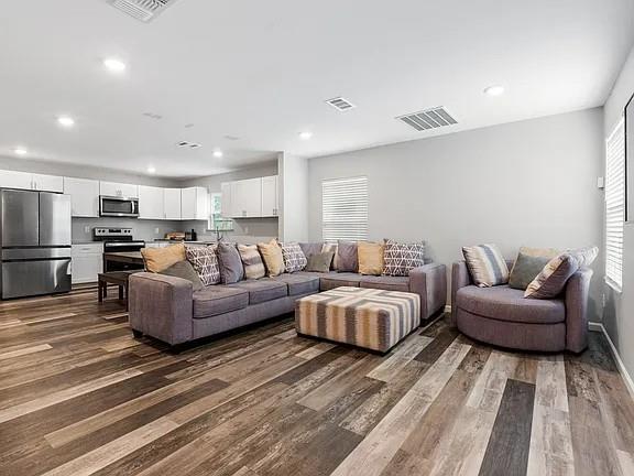 Building Photo - 2819 Alabama Ave