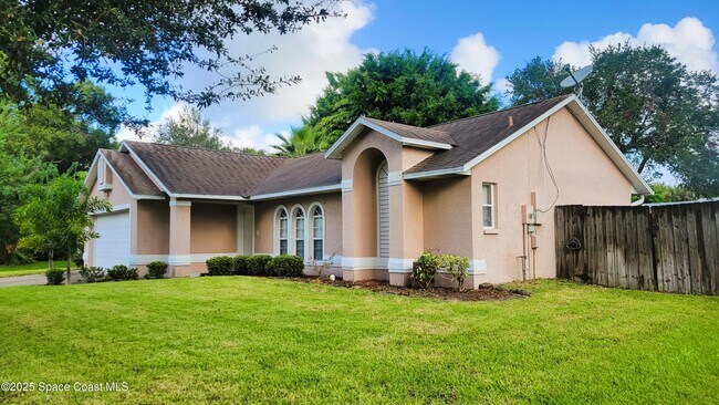 Photo - 2342 Appalachian Dr