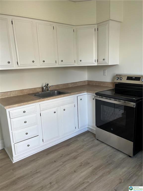 Photo - 225 Market St