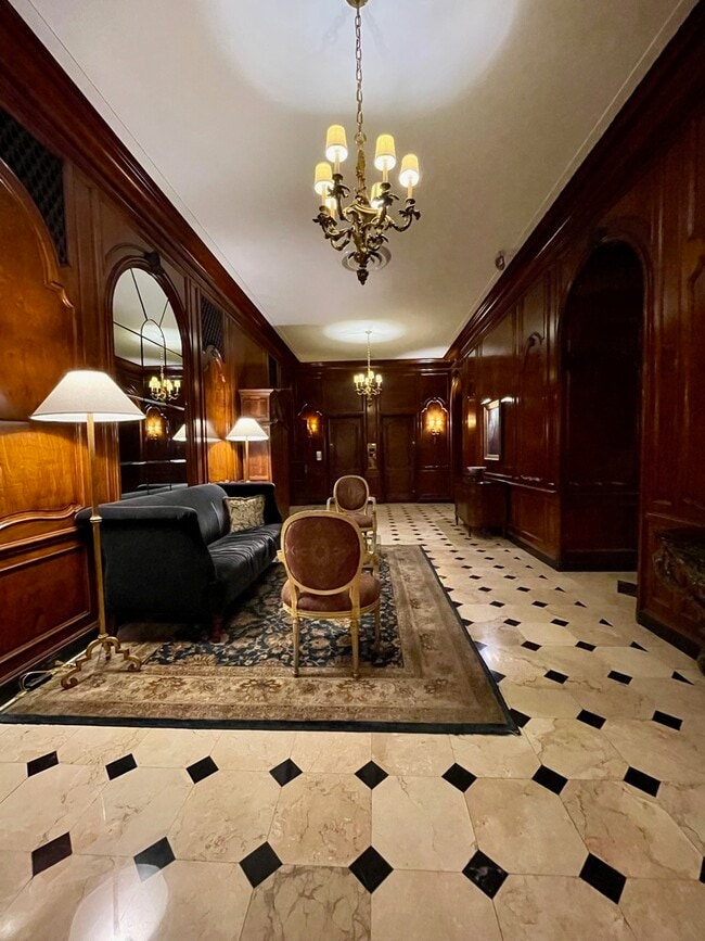 Photo - 2000 N Lincoln Park W Unit 1010