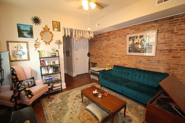1642 N 3rd St Unidad 1642 N 3rd St Apt 2