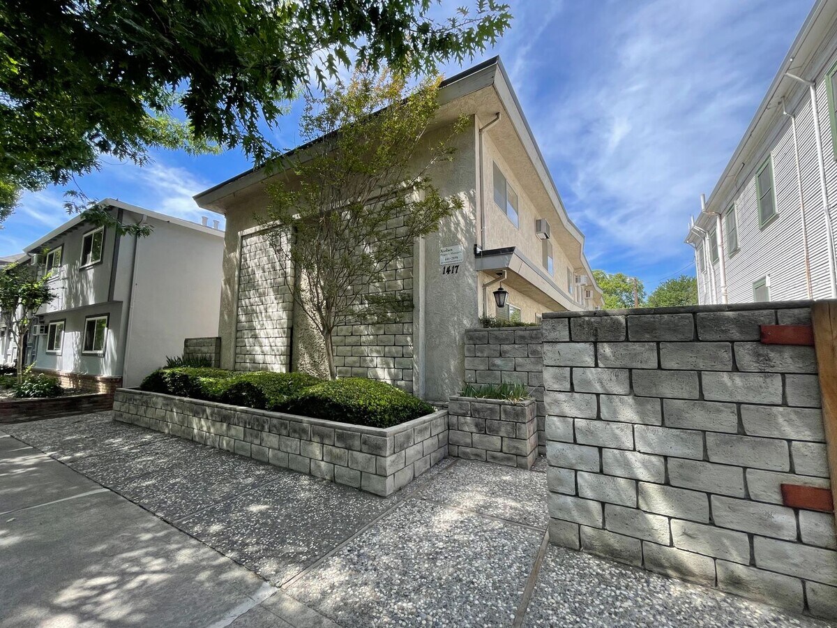 Photo - 1417 T Street