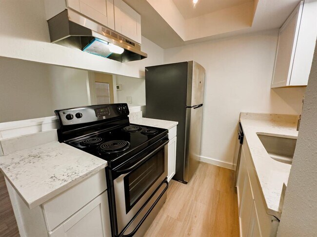 4501 Witham Ln Unit 107