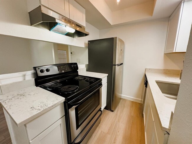 Photo - 4500 Witham Ln Unit 104