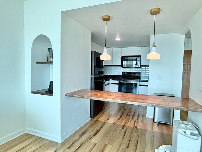 Photo - 555 E William St Unit 17A