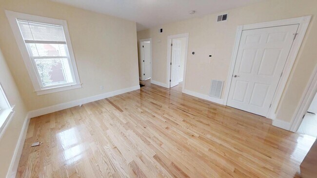 Photo - 25 MacArthur St Unidad 2