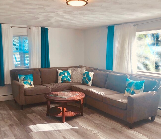 Photo - 8 Rock Cliff Rd Unidad 1