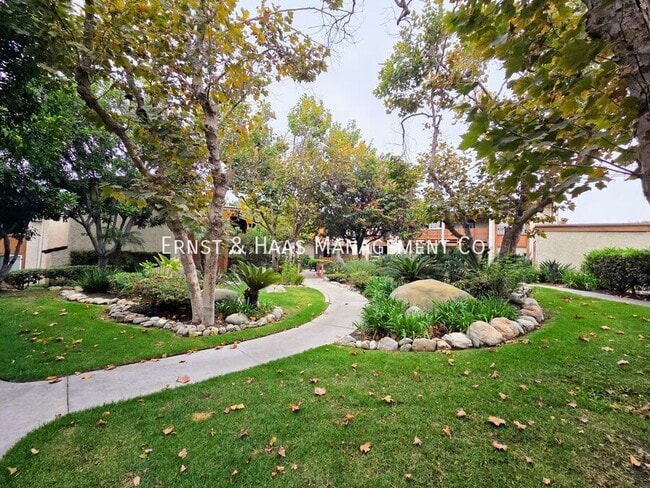 Photo - 3701 Country Club Dr Apartment Unit 3