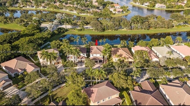 736 Tulip Cir