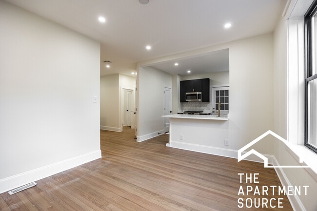 Photo - 4638 N Hamilton Ave Unit 1F