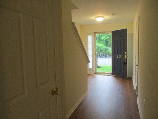 Photo - 63 Wicklow Rd