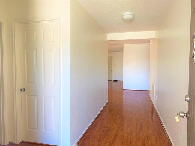 Photo - 11635 Twp Dale Ct