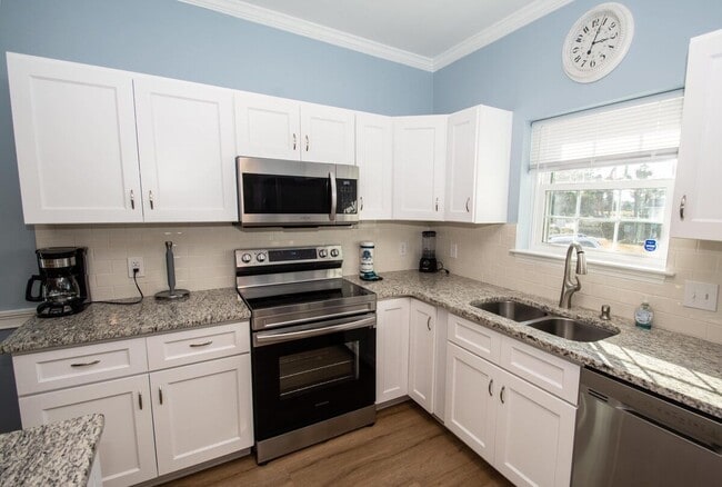 Photo - 4868 Dahlia Ct Unit 105