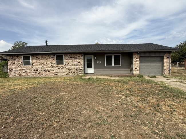 Building Photo - 108 Glenhaven Dr