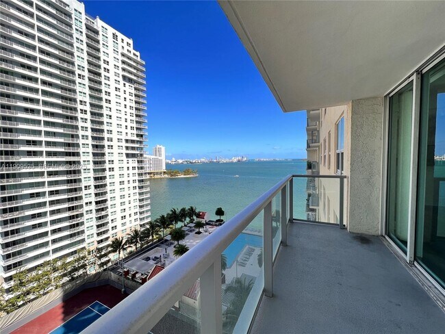 Building Photo - 1155 Brickell Bay Dr Unit 1602