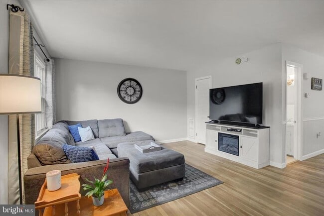 Photo - 708 Cumberland Ave