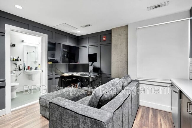 Photo - 1111 Oren St Unit 100