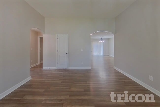 456 Blairwood Ct