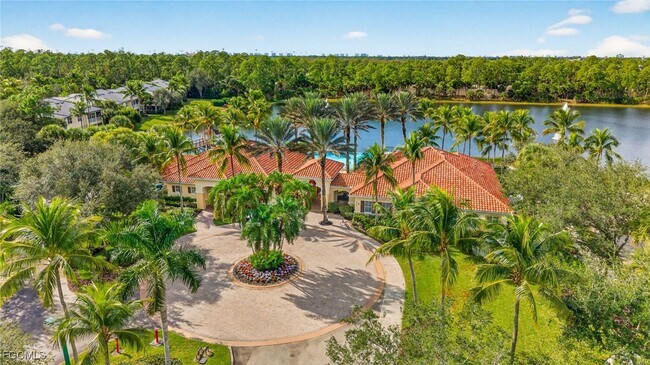 2001 Tarpon Bay Dr N