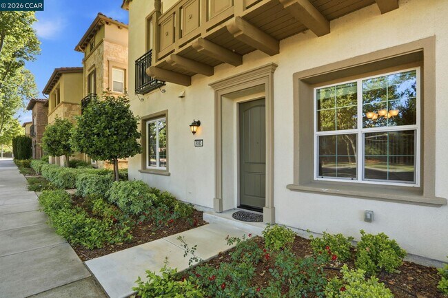 Photo - 5043 Ivy Leaf Springs Rd