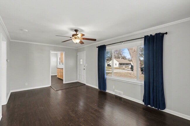 Photo - Remodeled 2 Bedroom 1.5 Bath - Overland Park