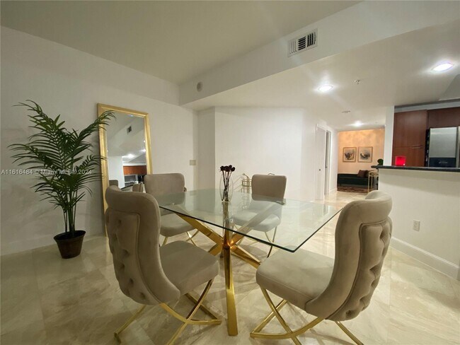 Photo - 15051 Royal Oaks Ln Unit #604