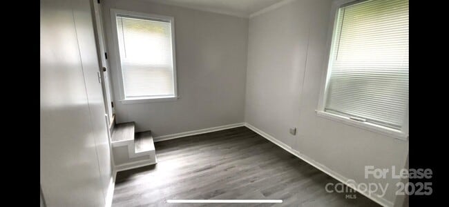 Photo - 124 Bridges Cir