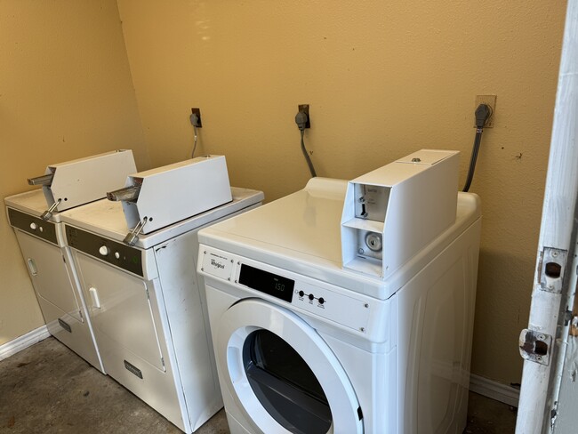 Bonita Apartments- All Bills Paid!