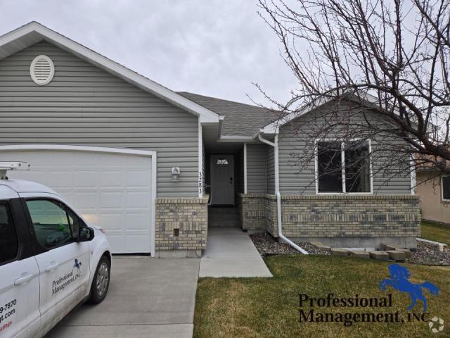 Building Photo - 3 bedroom in Billings MT 59102 Rental