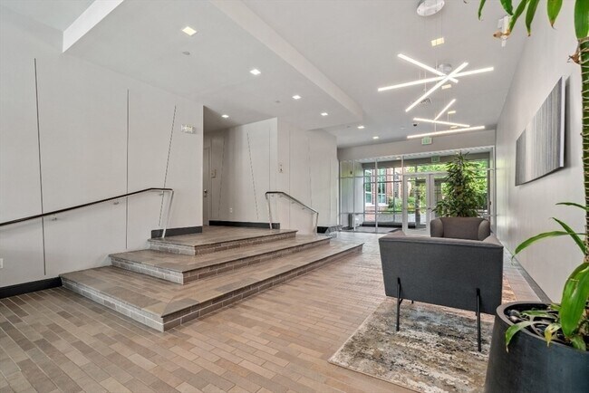 Photo - 700 Harrison Ave Unit 305