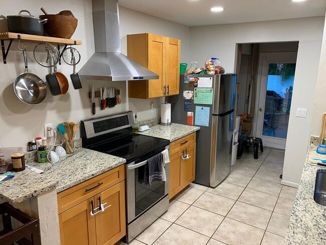 Photo - 3188 Ponce de Leon Dr