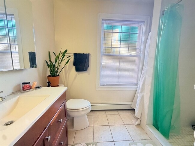 Photo - 2 Symphony Rd Unit 3