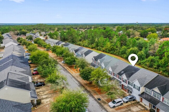 Photo - 171 Swaying Pine Ct