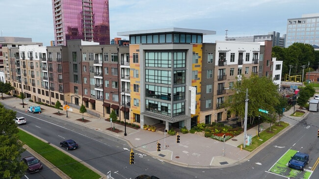 Building Photo - 1100 South