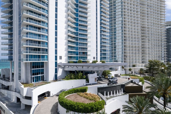 Photo - Jade Beach Residences