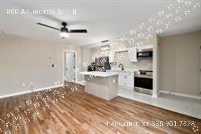 Building Photo - Fully Renovated Apartment near UNCG- 2 bed... Unit B