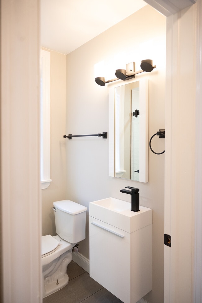 Photo - University City Associates